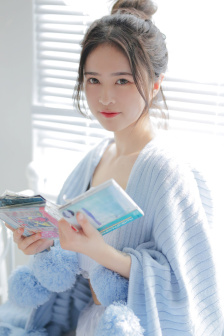 漂亮的保姆在线